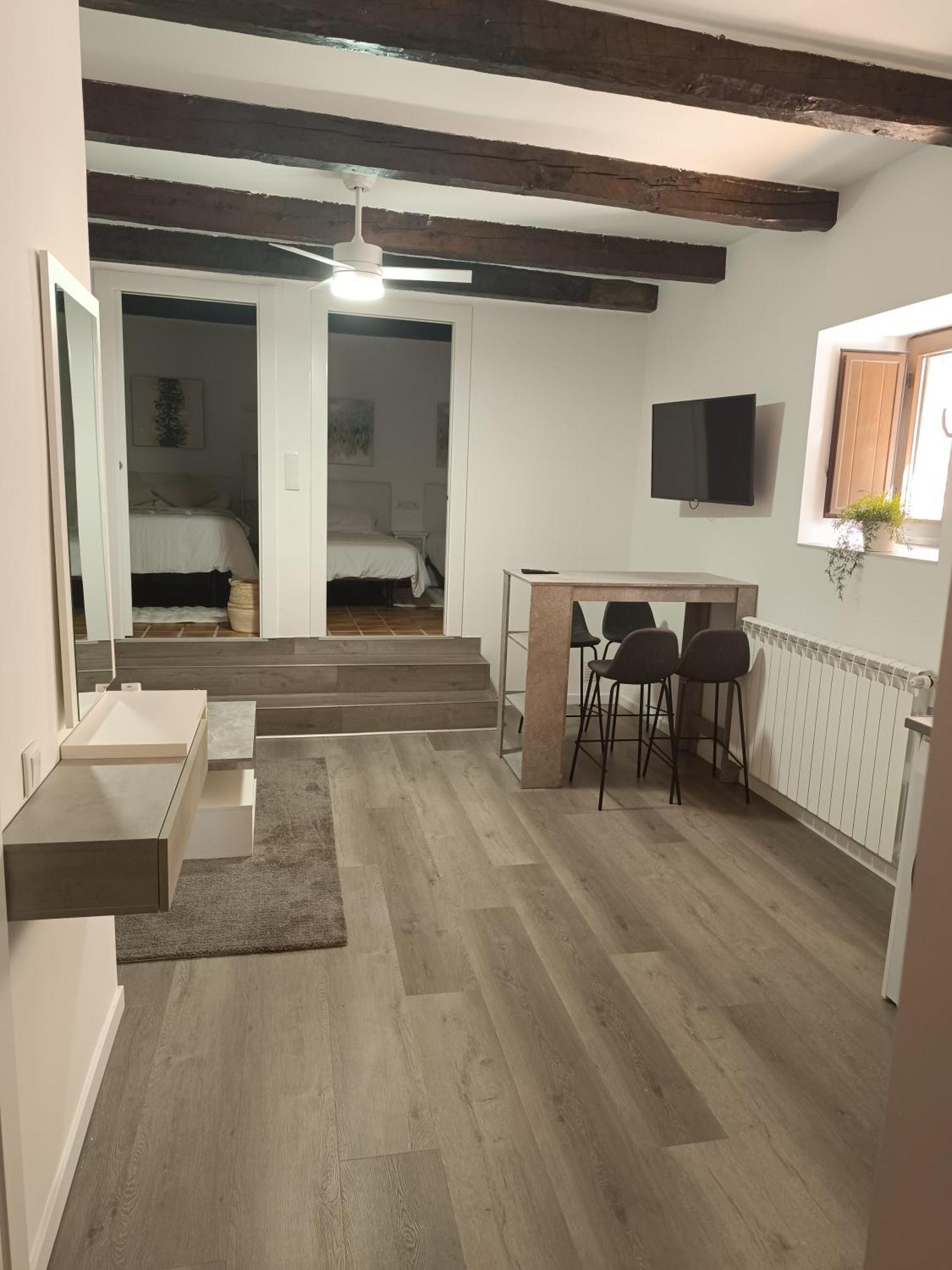 Casa De La Tia Apartment Simancas